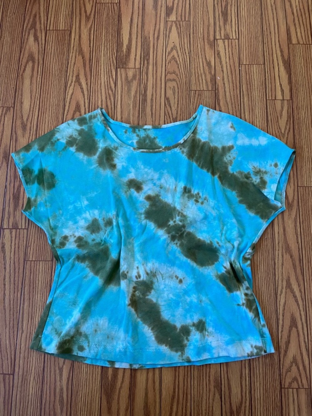 Vintage 90s handmade tie dye cropped baby tee size m/l